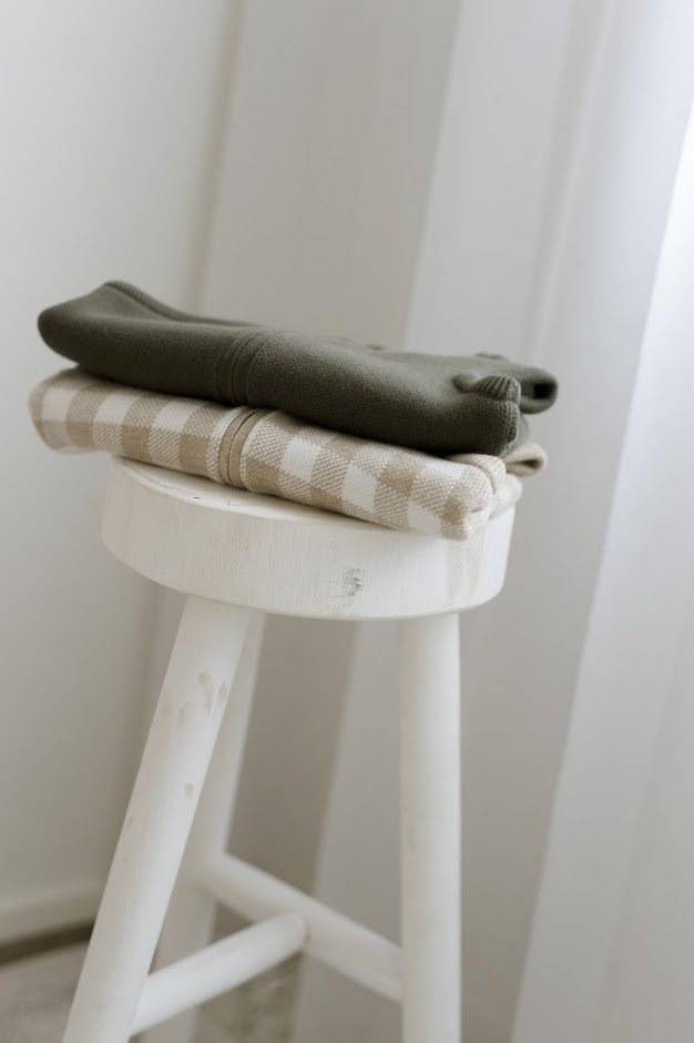Knitted Sherpa Vest (Olive)