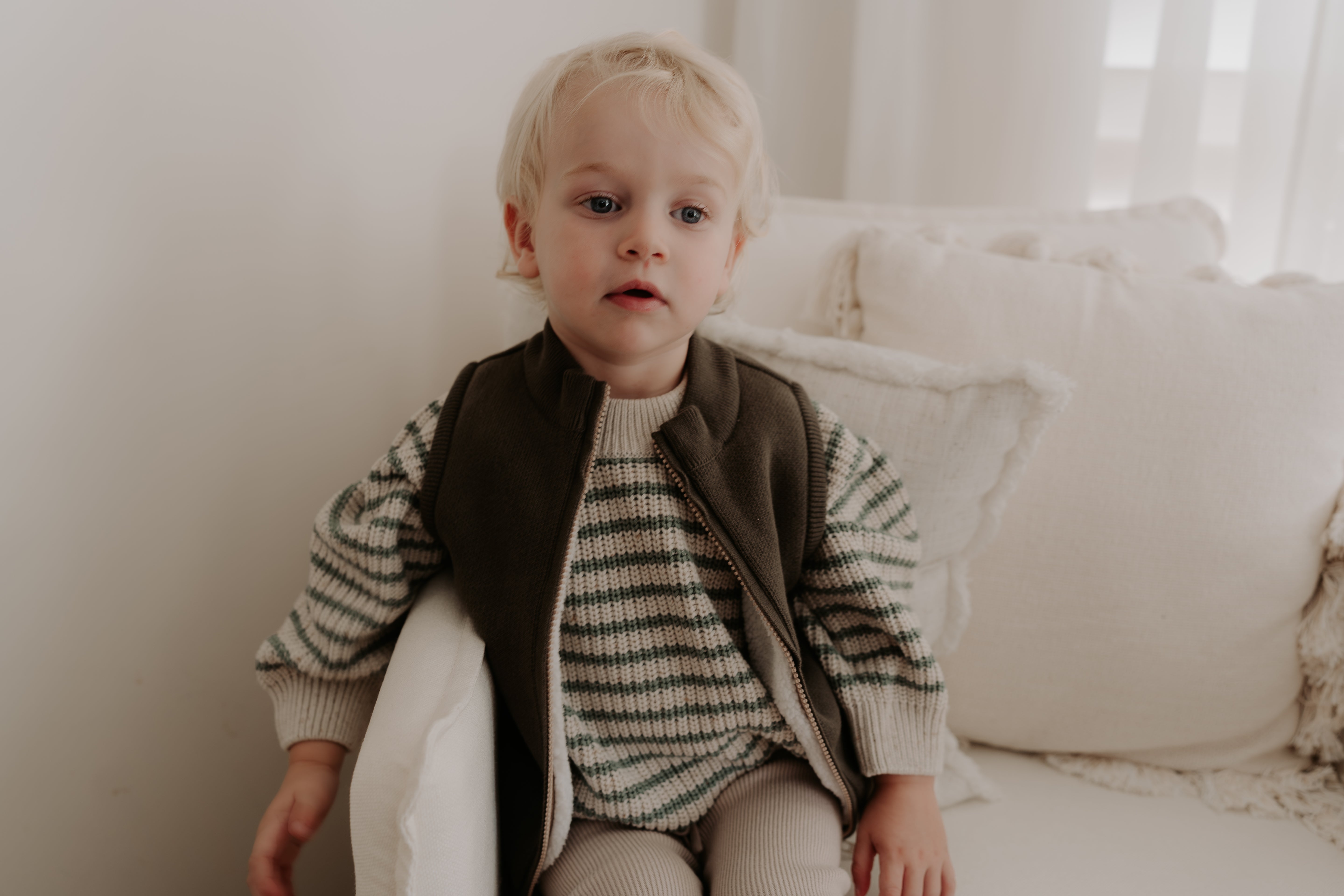 Knitted Sherpa Vest (Olive)